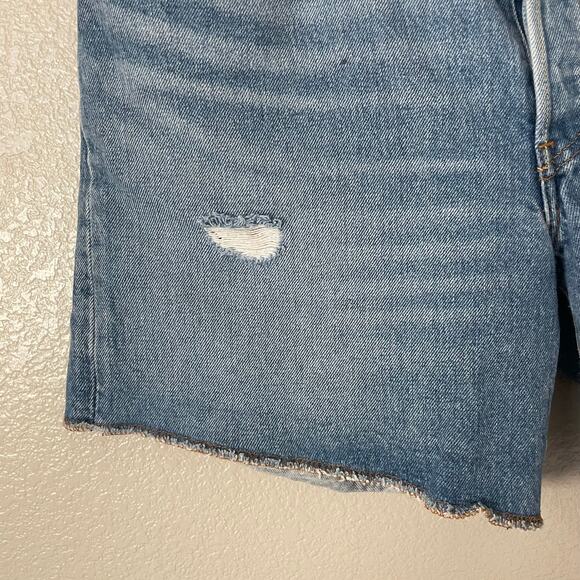 Levis Shorts Womens Size 30 Blue 501 Denim Cotton Cut Off‎ Distressed Grunge - Picture 5 of 11